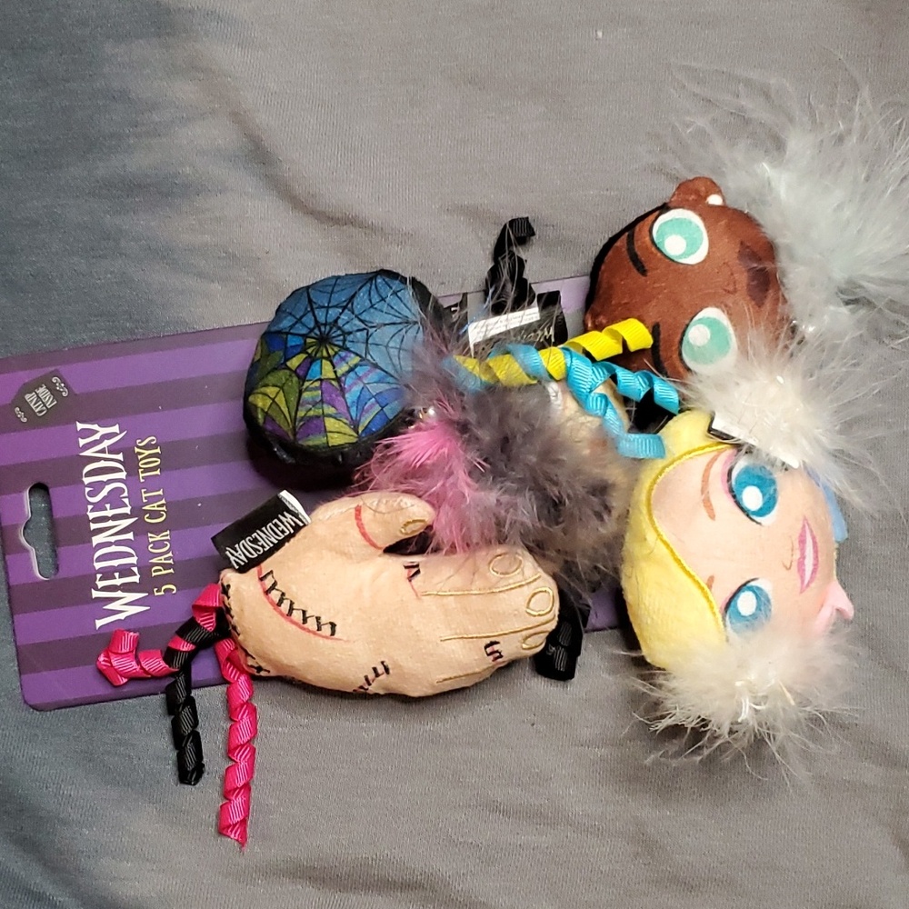 Cat‎ Toys